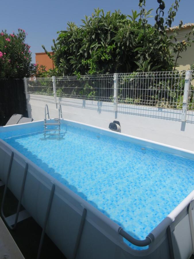 Moradia Geminada V2- Piscina Privada Villa Quarteira Exterior photo